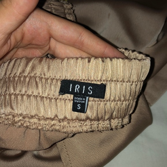 Gold joggers💛 - Picture 4 of 4